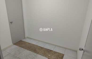 Imagem 5: SALA COMERCIAL COM 4 GARAGENS NO CENTRO