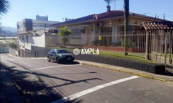 Imagem: CASA COM ÓTIMO TERRENO ESQUINA EM HAMBURGO