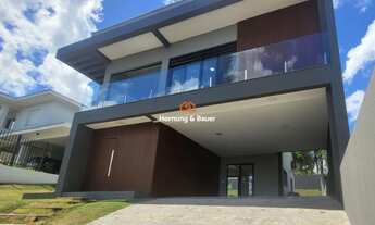 Imagem: Casa à venda em Campo Bom! Com piscina