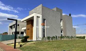 Imagem 2: Casa à venda em Condomínio fechado, Nelsi Haas no Centro de Portão - com três Suítes e pis