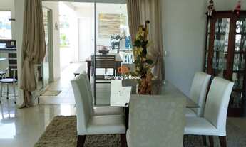 Imagem 5: Casa com piscina e móveis planejados à venda no Centro de Balneário Piçarras