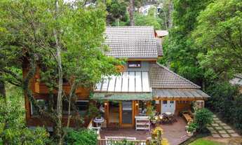 Imagem 2: Uma residência incrível lhe aguarda! Casa à venda no Aspen Mountain, Gramado!