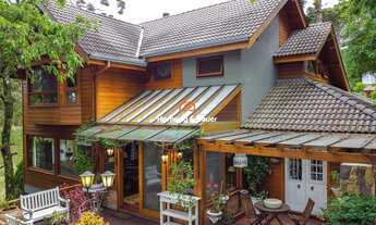 Imagem 3: Uma residência incrível lhe aguarda! Casa à venda no Aspen Mountain, Gramado!