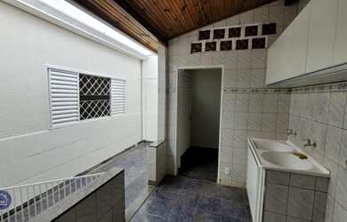 Imagem 6: Sua busca pelo lar ideal termina aqui! Casa confortável e encantadora no Jd. Palmeiras ll