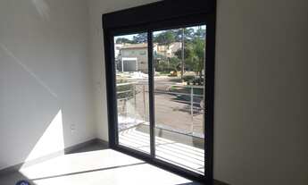 Imagem 5: Luxuoso Sobrado à Venda no Condomínio Fechado Quinta da Primavera