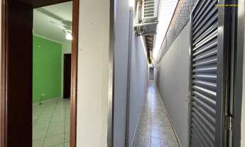 Imagem 4: Casa Térrea a Venda com 2 Dormitórios, Churrasqueira, Quintal, Semimobiliada, no Bairro As