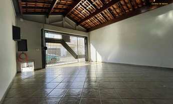 Imagem 6: Casa Térrea a Venda com 2 Dormitórios, Churrasqueira, Quintal, Semimobiliada, no Bairro As