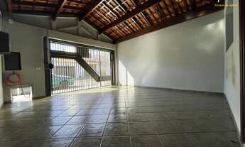 Imagem 7: Casa Térrea a Venda com 2 Dormitórios, Churrasqueira, Quintal, Semimobiliada, no Bairro As