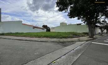 Imagem: Ótimo Terreno de Esquina com 380m² em