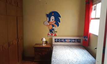 Imagem 7: IMOVEL BEM CENTRALIZADO COM TRÊS DORMITÓRIOS