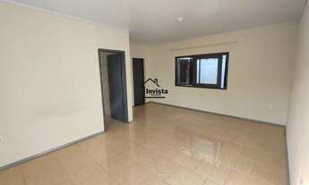 Imagem 7: Imóvel amplo em rua pavimentada no Getúlio Vargas