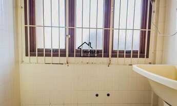 Imagem 1: Apartamento com sacada