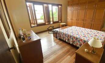 Imagem 4: SOBRADO CENTRAL EM RUA CALÇADA