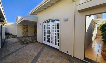 Imagem 2: Casa usada em Nova Piracicaba com instalação para água quente - Venda