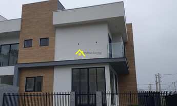 Imagem: Sobrado 3 Dormitórios a Venda em Rio do