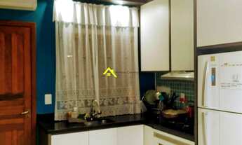 Imagem: Casa geminada no bairro Figueira