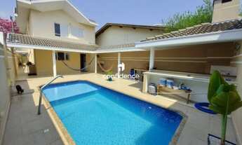 Imagem: CA0059 - LINDA CASA COM 3 DORMITORIOS SUITE