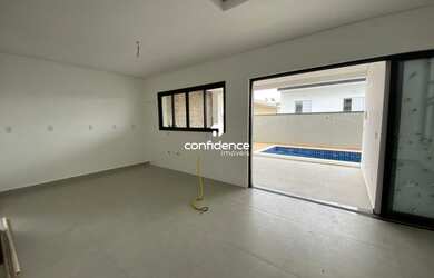 Imagem 4: CA0063 - CASA NO RESIDENCIAL MALIBU COM 3 SUÍTES E PISCINA