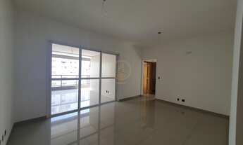 Imagem 3: Apartamento 2 Dormitórios sendo 2 suítes com 3a suíte reversível - Embaré - Santos