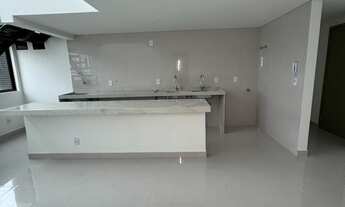 Imagem 2: 3 dormitórios, 2 suíte, 4 banheiro, 2 vagas na garagem