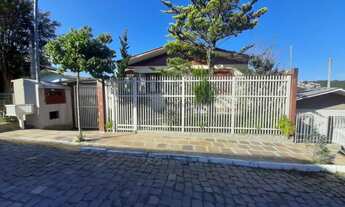 Imagem: Casa no Bairro Cinquentenário em Farroupilha/RS