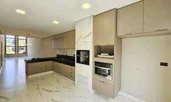 Imagem 5: Casa a venda no condomínio Reserva das Paineiras, com ofurô