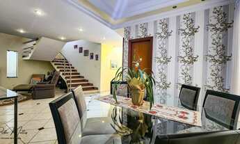 Imagem 6: Casa a venda no condomínio Village Des Lions, com 4 dormitórios, piscina e gourmet