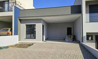 Imagem: Casa a venda no condomínio Reserva das