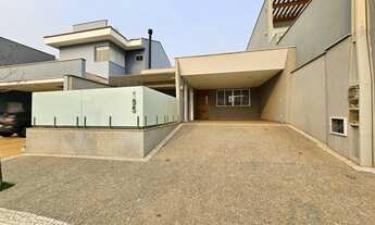 Imagem: Casa térrea a venda no condomínio Ondas