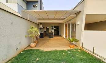 Imagem 2: Casa térrea a venda no condomínio Ondas, com 3 suítes