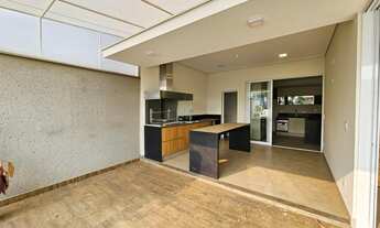 Imagem 3: Casa térrea a venda no condomínio Ondas, com 3 suítes