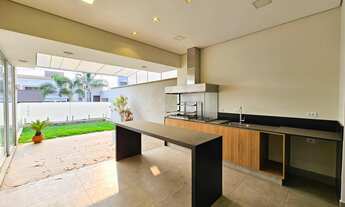 Imagem 4: Casa térrea a venda no condomínio Ondas, com 3 suítes