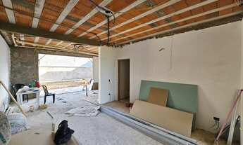 Imagem 2: Casa a venda no condomínio Soleil, com 3 suítes e escritório