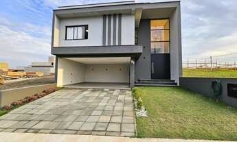 Imagem: Casa a venda no condomínio Soleil, com