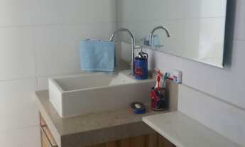 Imagem 4: Casa com Ponto Comercial - Venda][Jd Helena