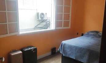 Imagem 7: Venda Imperdível: Casa no Jardim das Indústrias com 3 Quartos e Suíte!