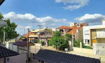 Imagem 4: CASA com 3 dormitórios, suíte 4 banheiros e amplo pátio a venda em Canoas