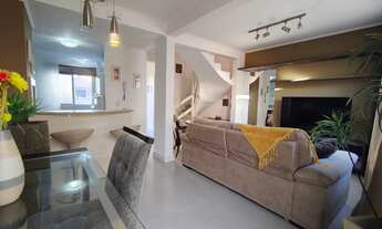 Imagem 7: Sobrado 03 Dormitórios, sendo 01 Suíte, Sótão com Lareira(4o Dorm) e Pátio, Vaga para 02