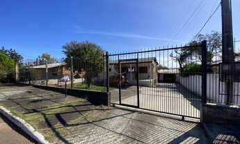 Imagem: Casa com 2 Dormitorio(s) localizado(a) no