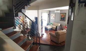 Imagem: Lindo Sobrado de três pavimentos