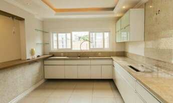 Imagem: Sobrado 207m² privativos, 1 suíte, excelente