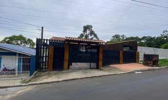 Imagem: Casa com piscina no Olaria