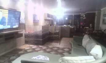 Imagem 4: Casa com piscina no Olaria