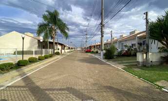 Imagem 2: CASA TÉRREA COM 02 DORMITÓRIOS EM CONDOMÍNIO NO OLARIA EM CANOAS