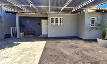 Imagem: CASA TÉRREA COM PISCINA NO MOINHOS DE VENTO