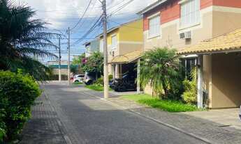 Imagem: Casa sobrado em condomínio com 03 dormitórios