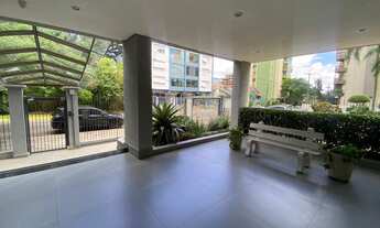 Imagem 3: Apartamento de 3 Dormitórios, com 01 Suíte, Sacadão em L com Churrasqueira, 02 Vagas Lado