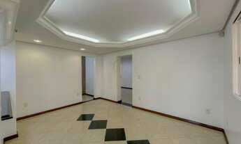 Imagem 3: Sobrado com 5 dormitorio, sendo 1 suite - Nossa senhora das Graças - Canoas/RS