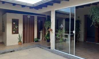 Imagem 3: CASA, 4 dormitórios, 3 banheiro, 4 vagas na garagem, 20M² de Área Construída