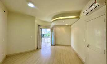 Imagem: Sobrado com 350m² privativos localizado